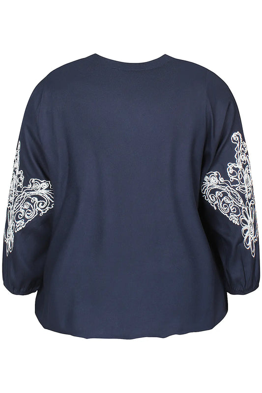 Blus från Zhenzi 201279