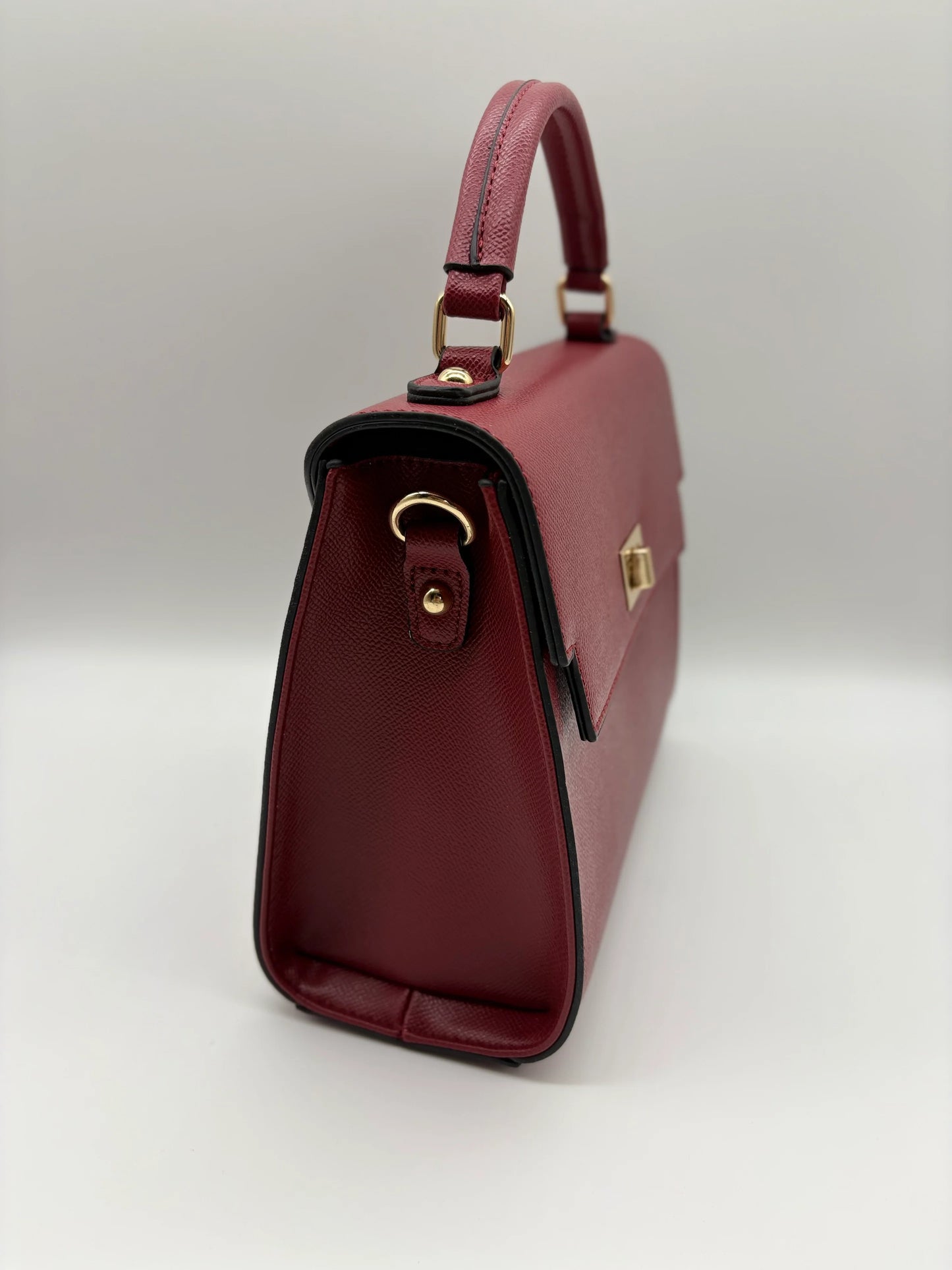 Röd väska från Impress F3628