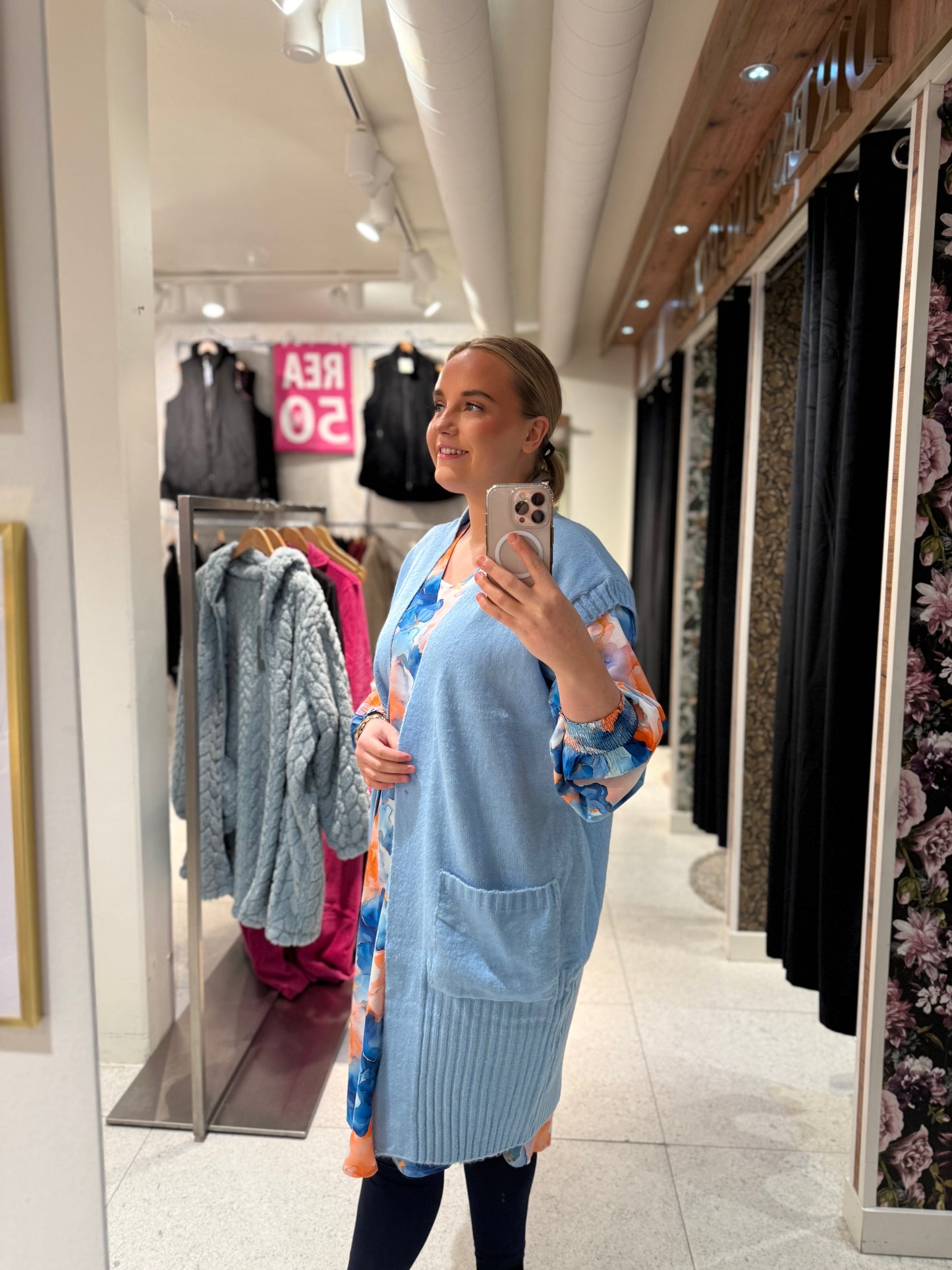 Ljusblå väst från Nr 1 By OX 62629