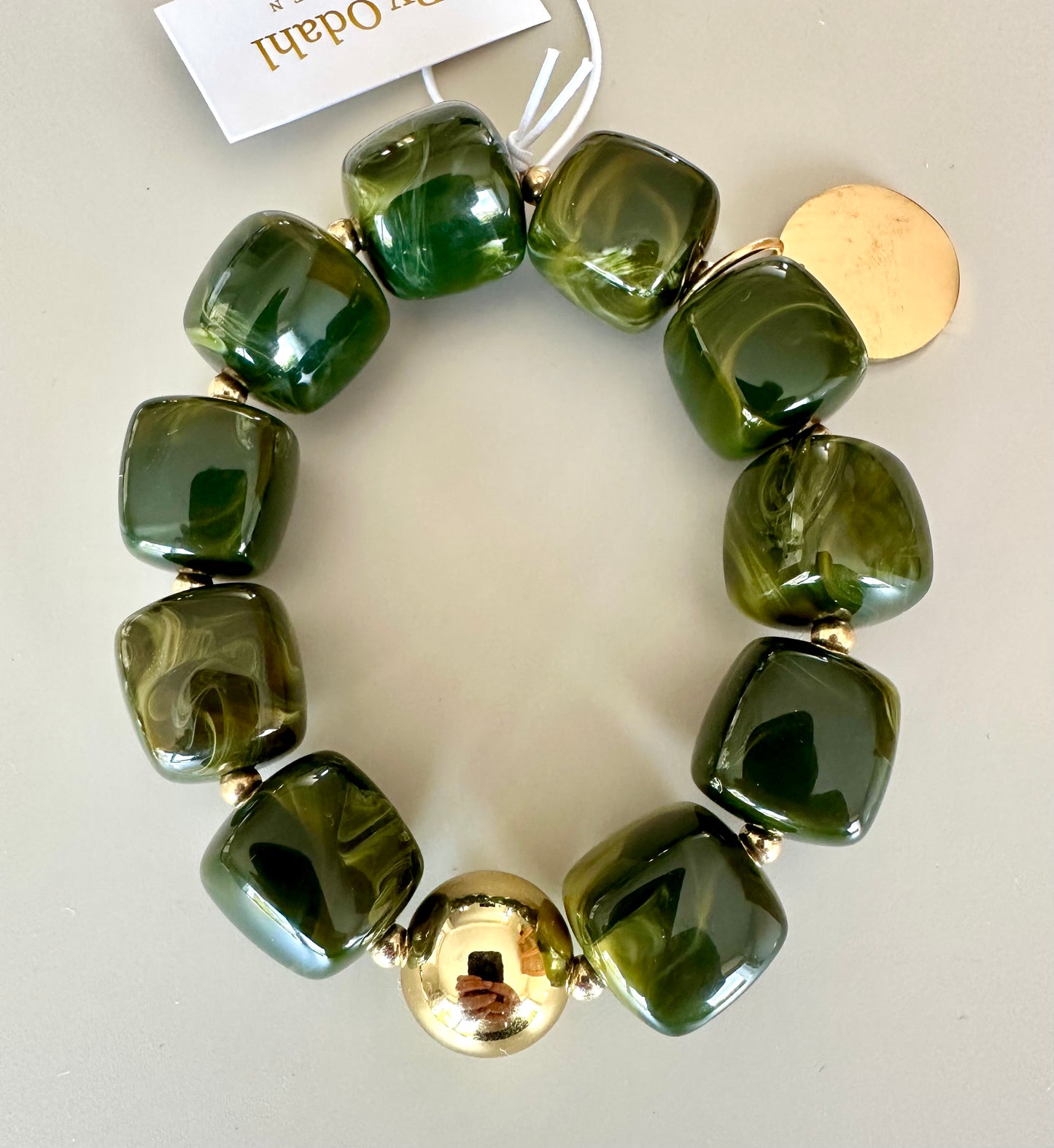 Grönt armband från By Odahl A10