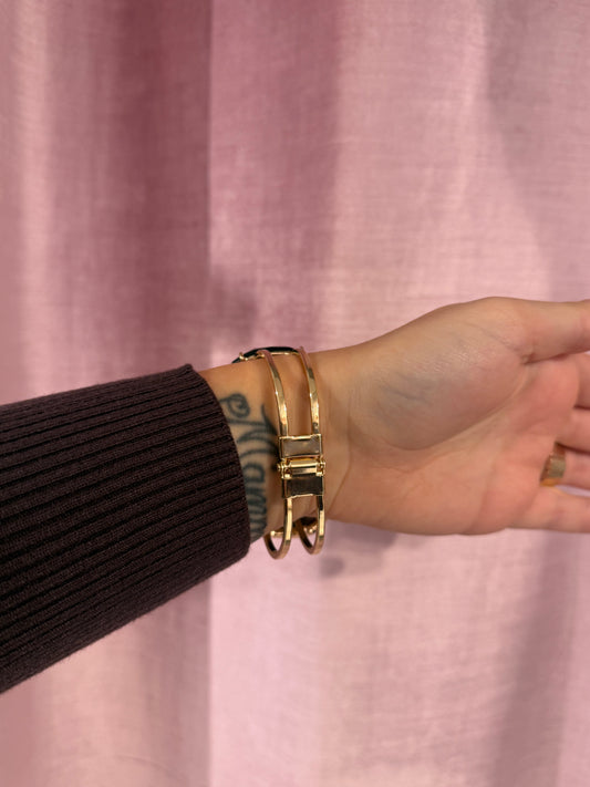 Armband från Moshi 14480
