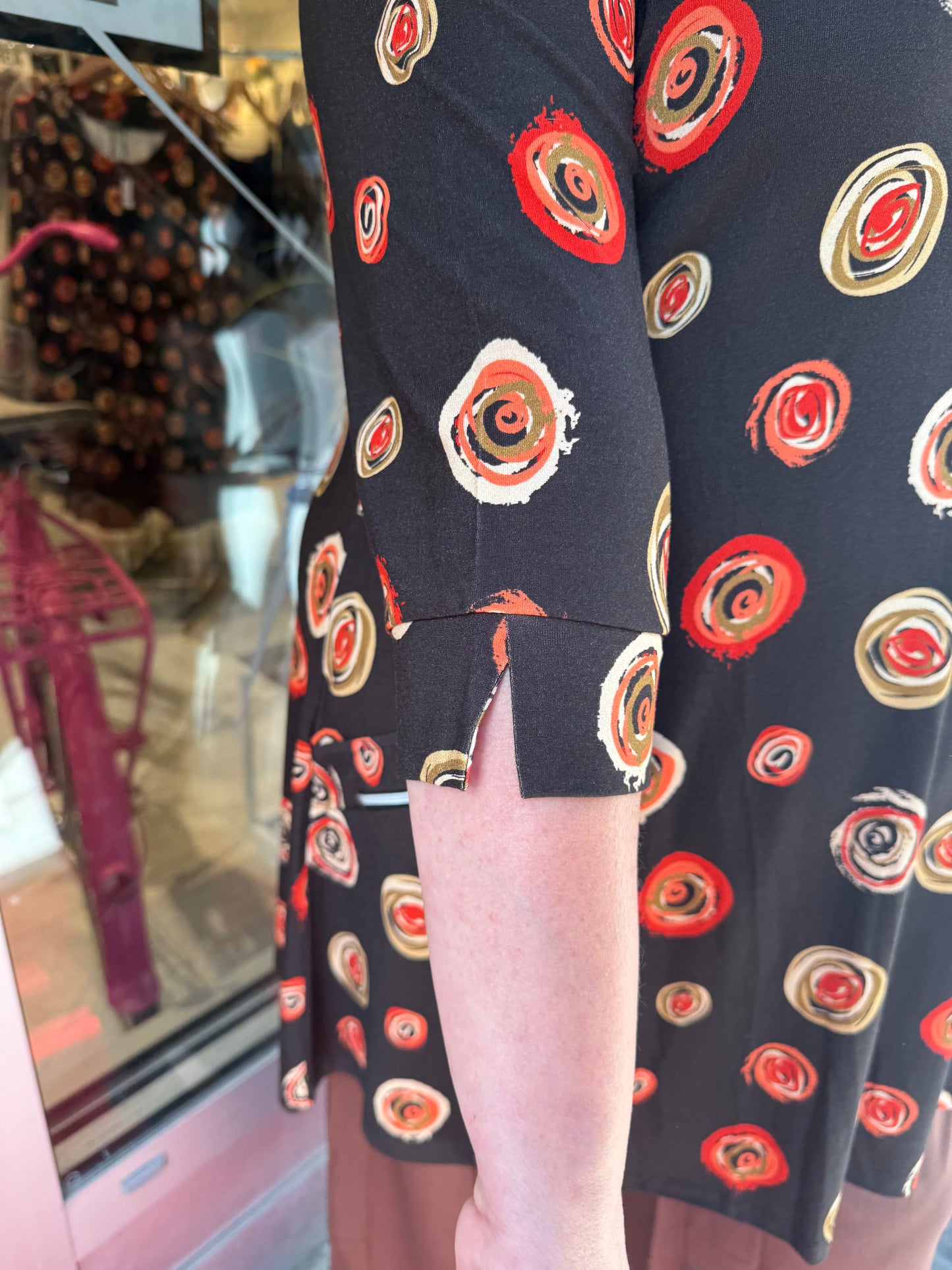 Mönstrad tunika från Kanok Sandy