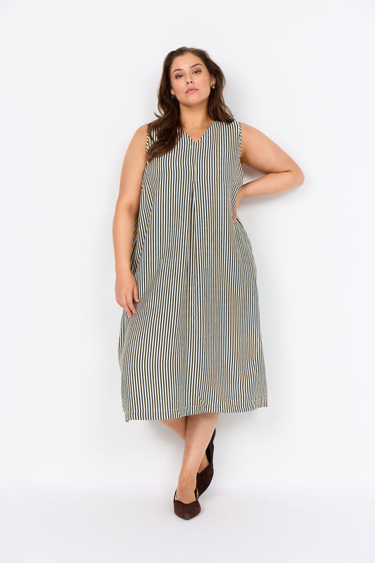 Randig klänning från Wasabi W10789