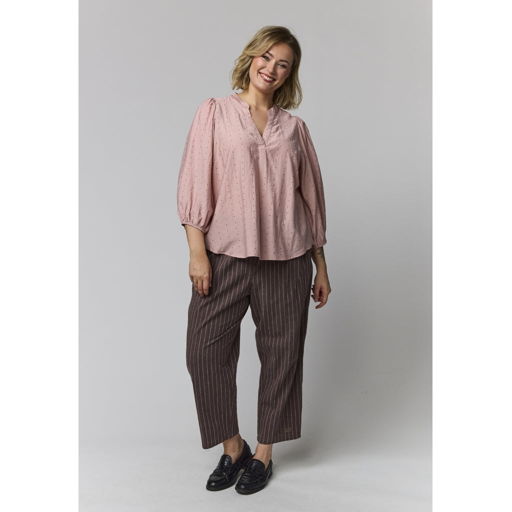 Romantisk blus från Gozzip G264050