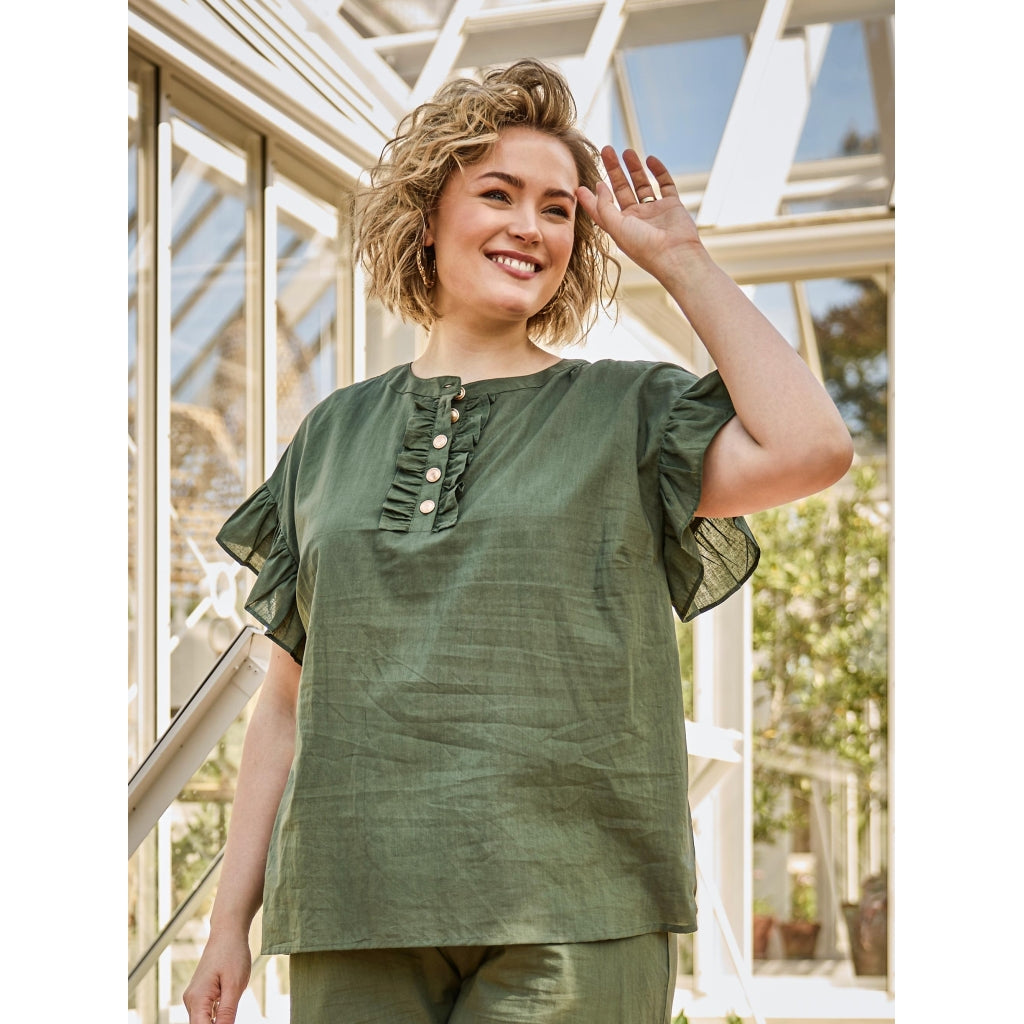 Grön kortärmad blus från Zoey 253-0647