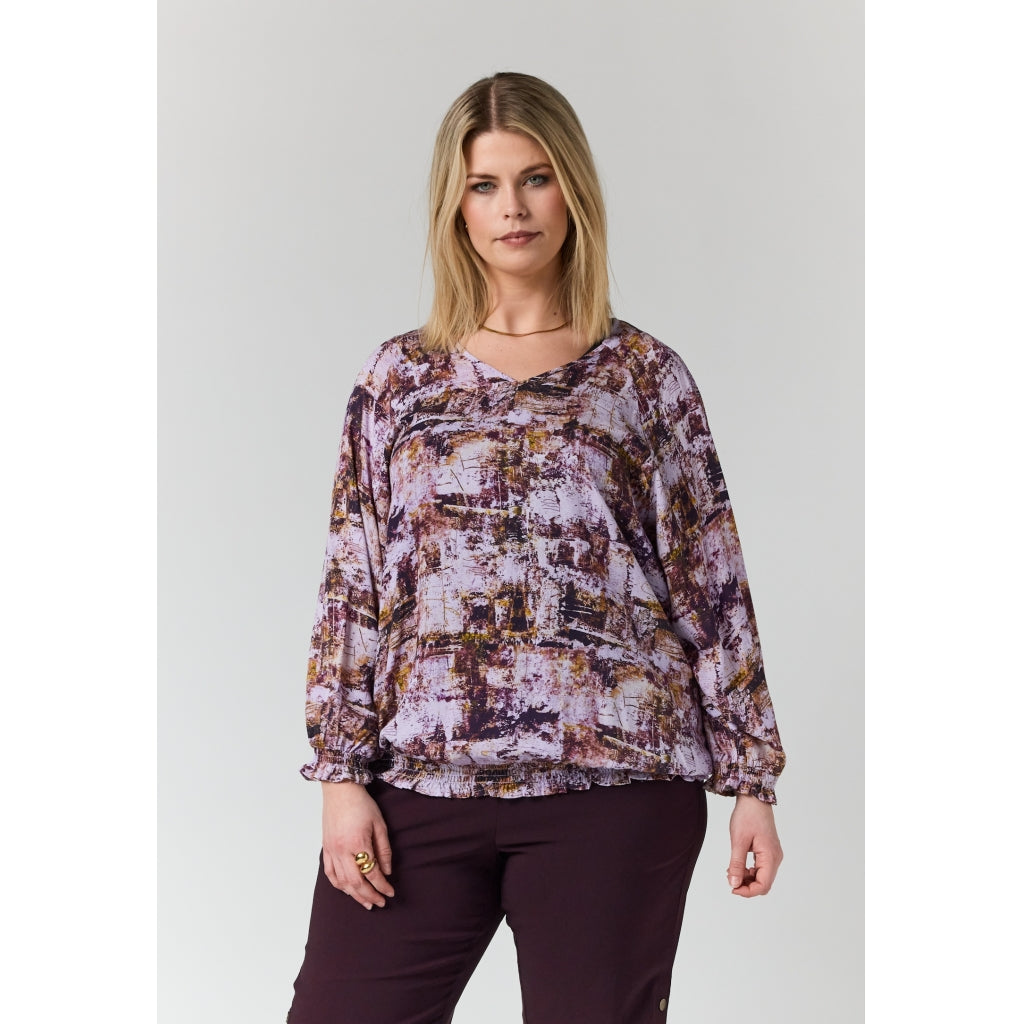 Mönstrad blus från Studio S266857