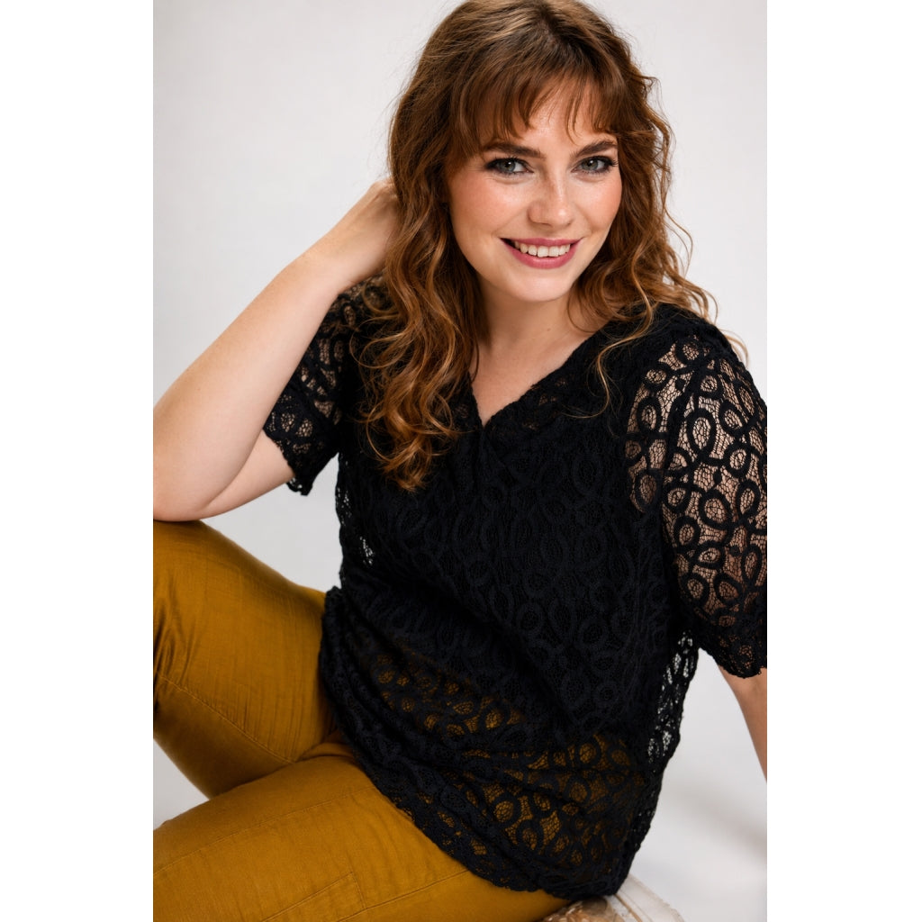 Svart blus från Studio S264851