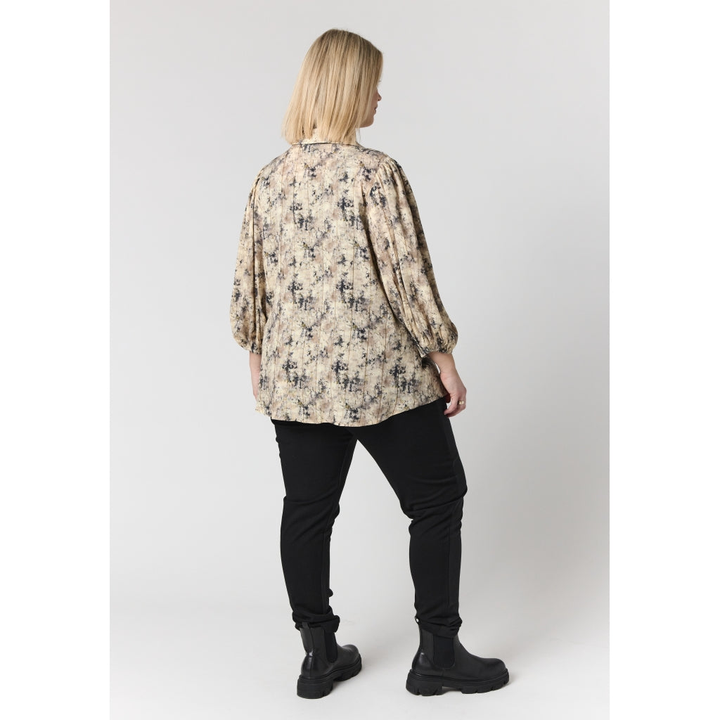 Mönstrad blus från Studio S265835