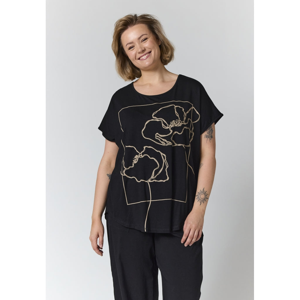 Mönstrad Gitte T-shirt från Gozzip G265034