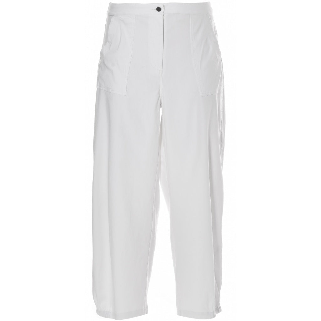 Vita baggy pants från Gozzip 9903