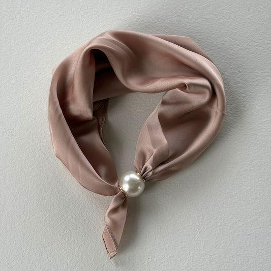 Scarf med magnet