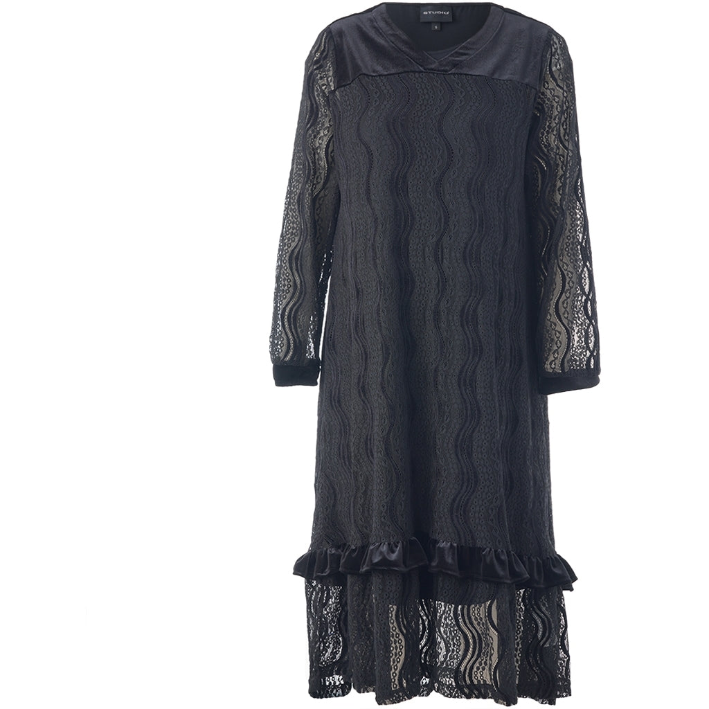 Svart spets klänning från Studio S256870