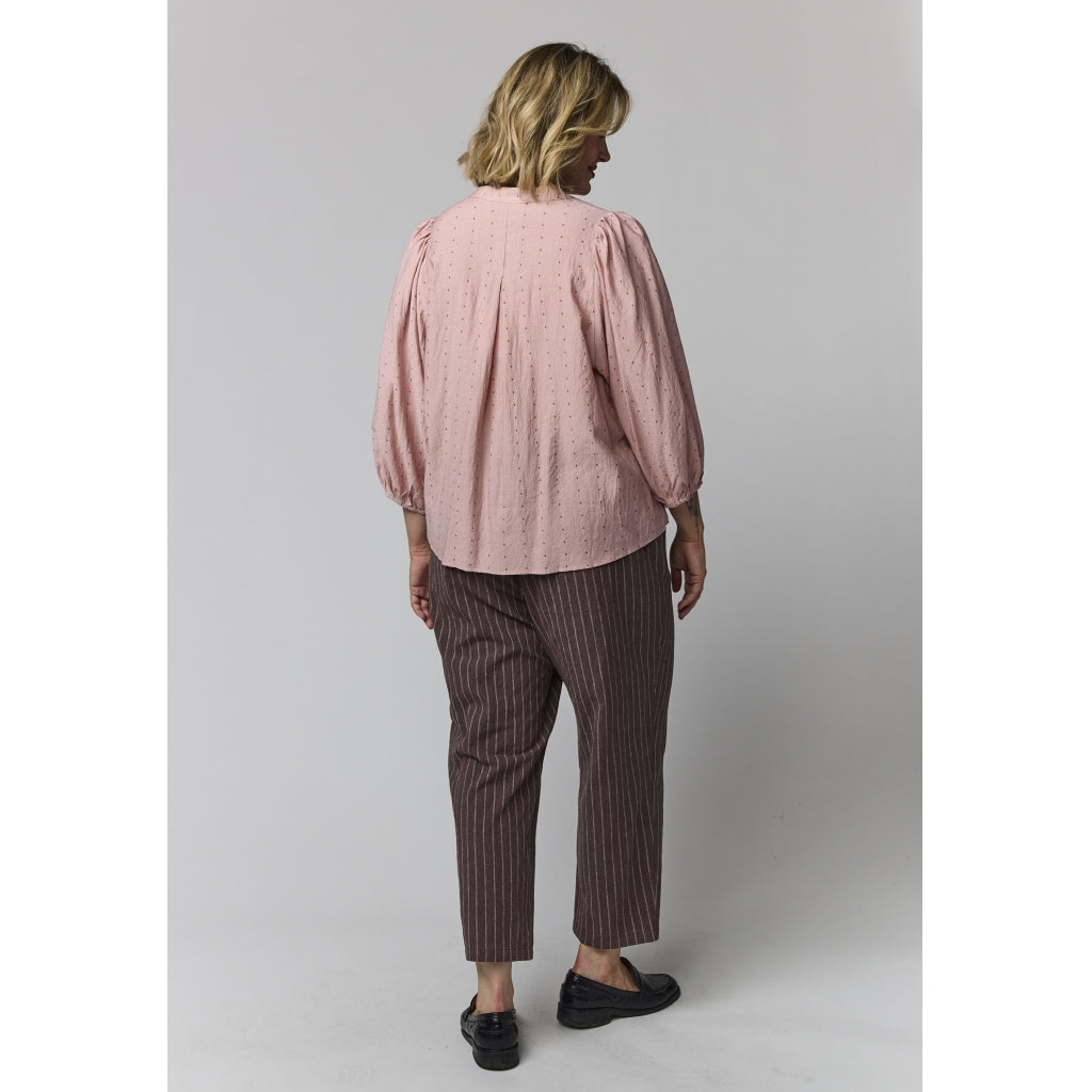 Romantisk blus från Gozzip G264050