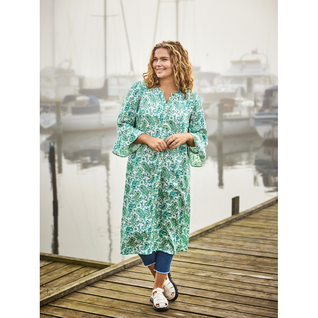 Paisley mönstrad klänning från Zoey 243-0723