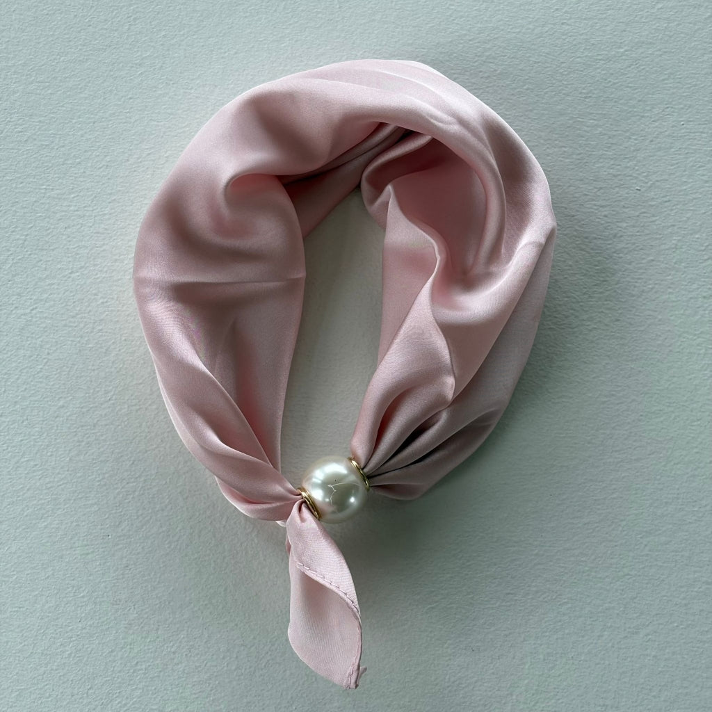 Scarf med magnet