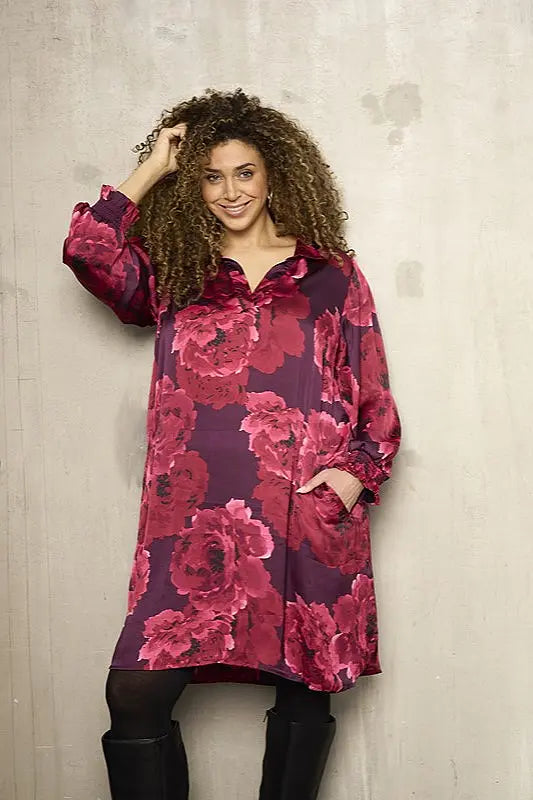 Blommig klänning från Zhenzi 201063