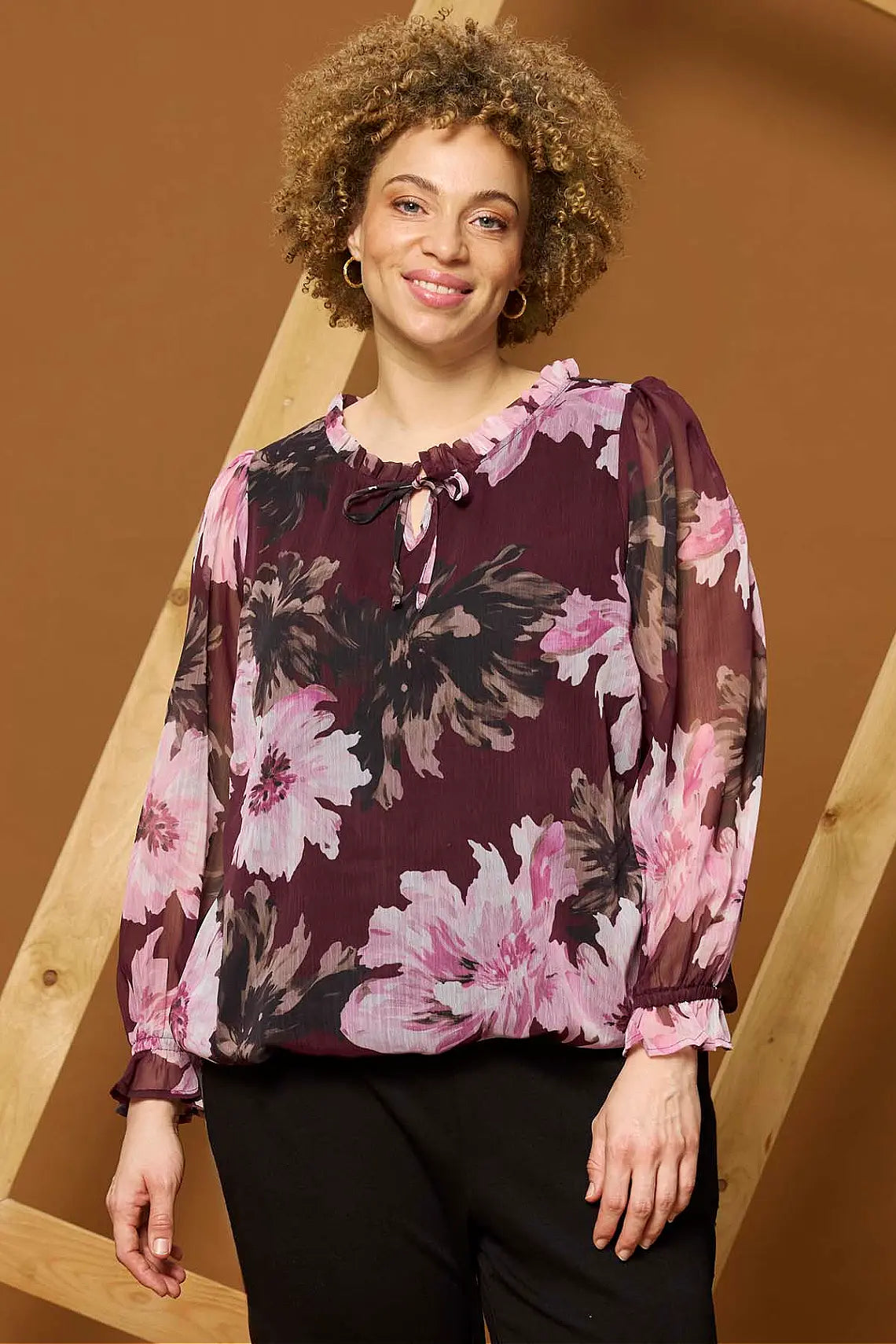 Blommig blus från Zhenzi 201597