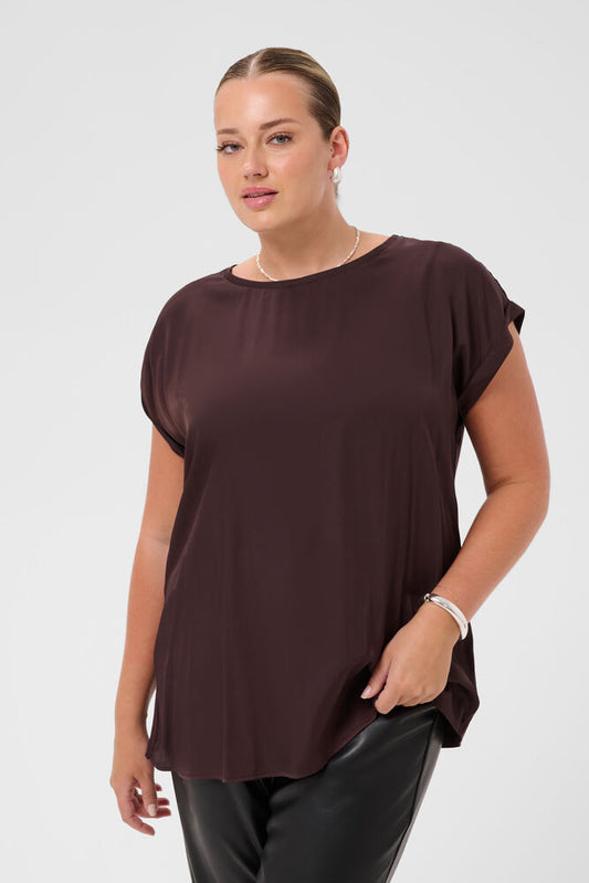 Vinröd topp från Kaffe Curve 10583812