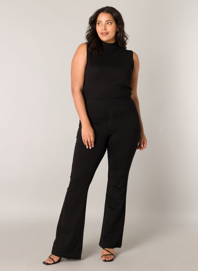 Bootcut byxa från Yesta 7000011