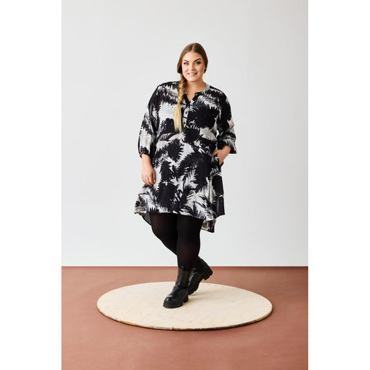 Svart/vit tunika från NR 1 By OX 62975