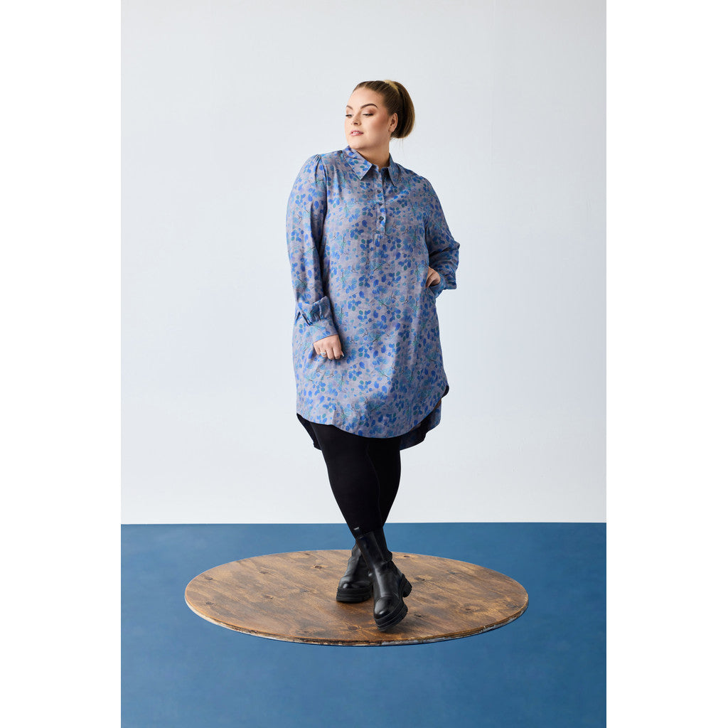 Blå tunika från NR 1 By OX 63046