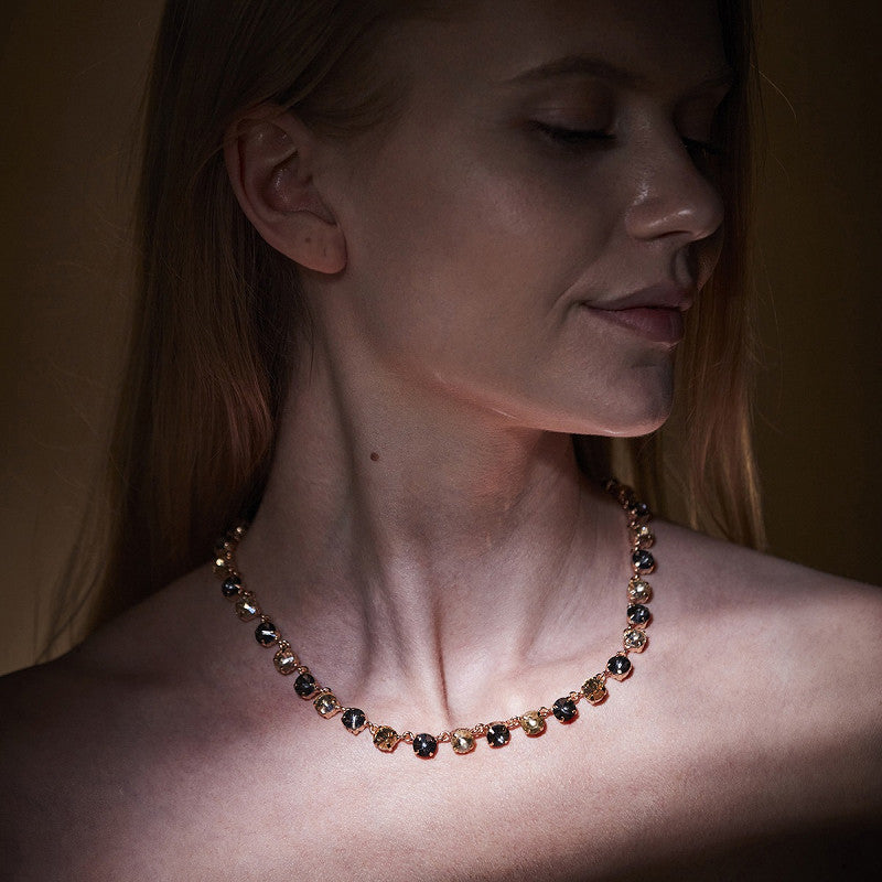 Halsband från Moshi 14032