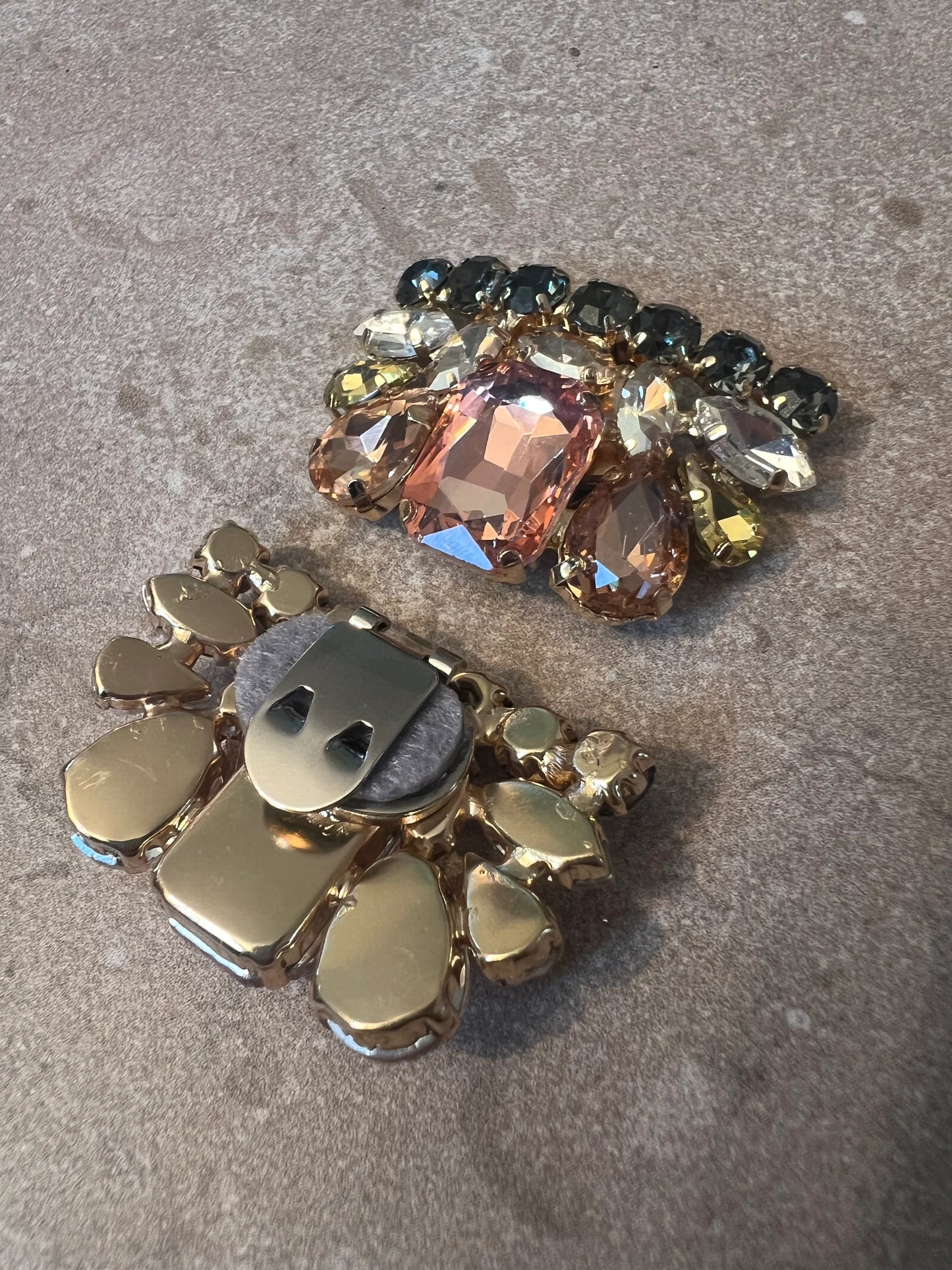 Skosmycke med diamanter 60.03