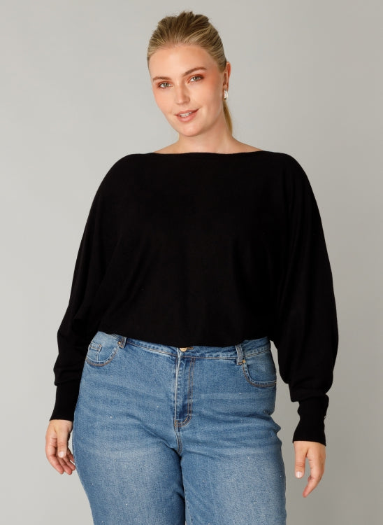 Svart tröja från Yesta A005730