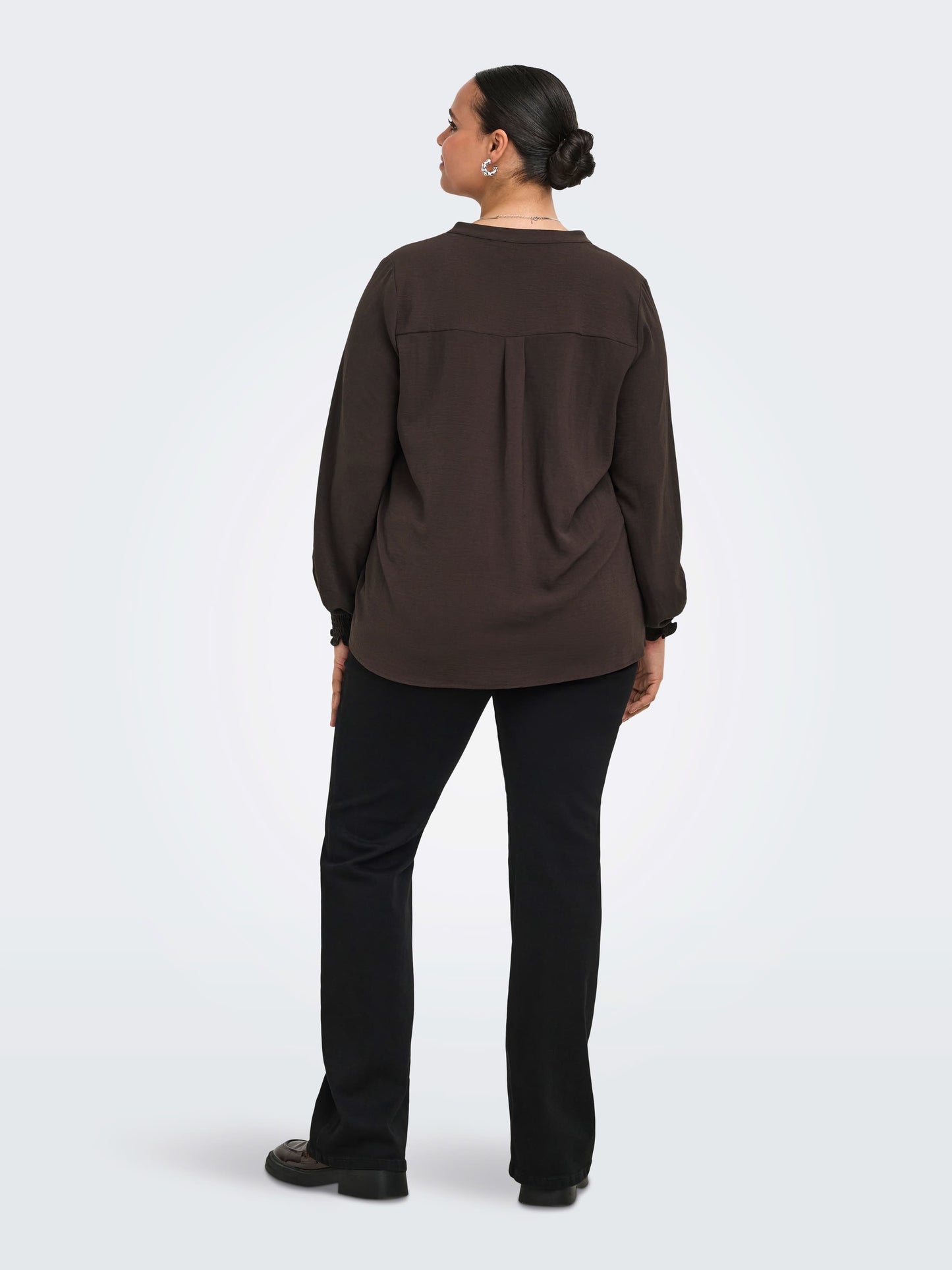 Brun blus från Carmakoma 15285157