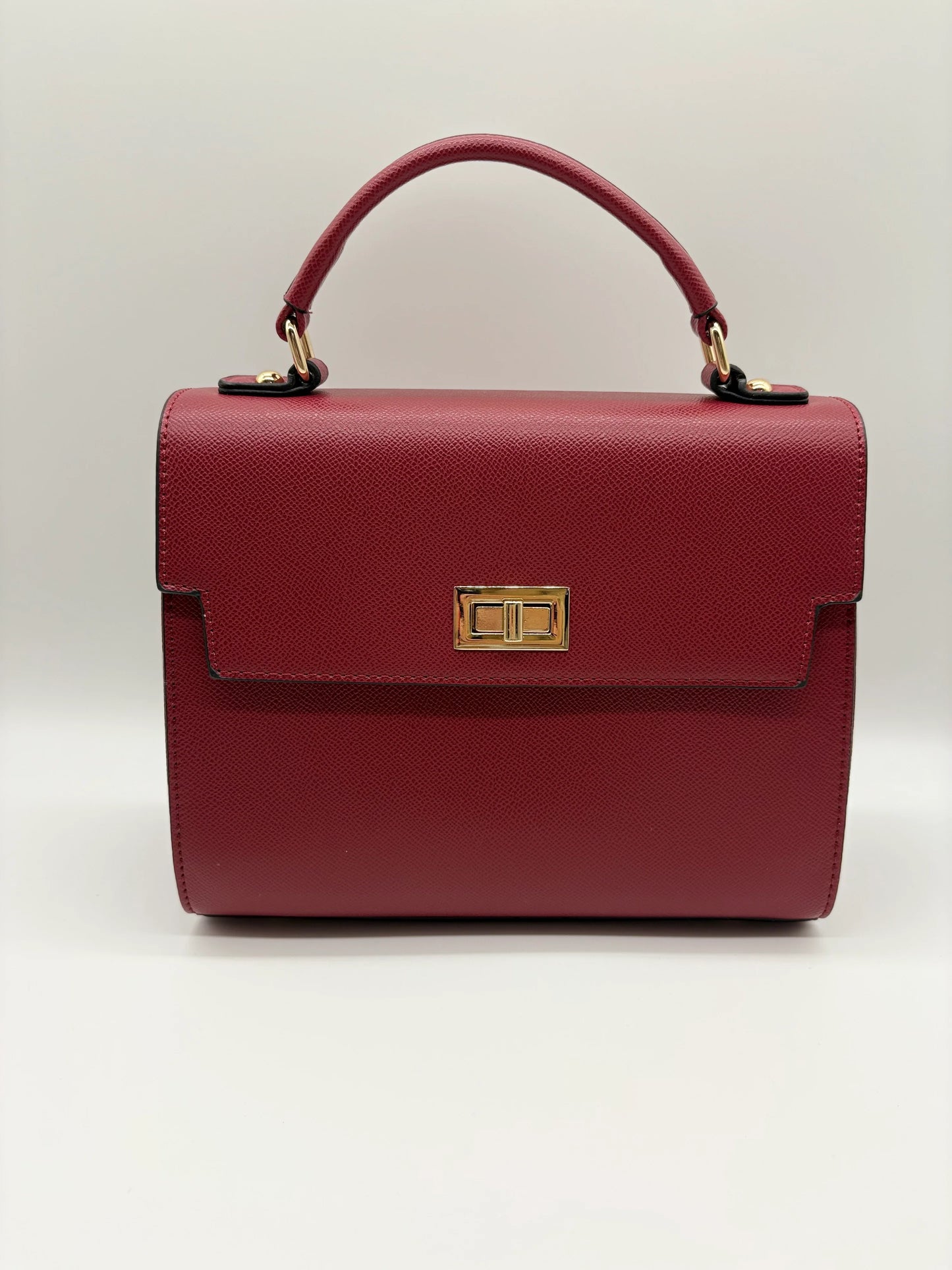 Röd väska från Impress F3628