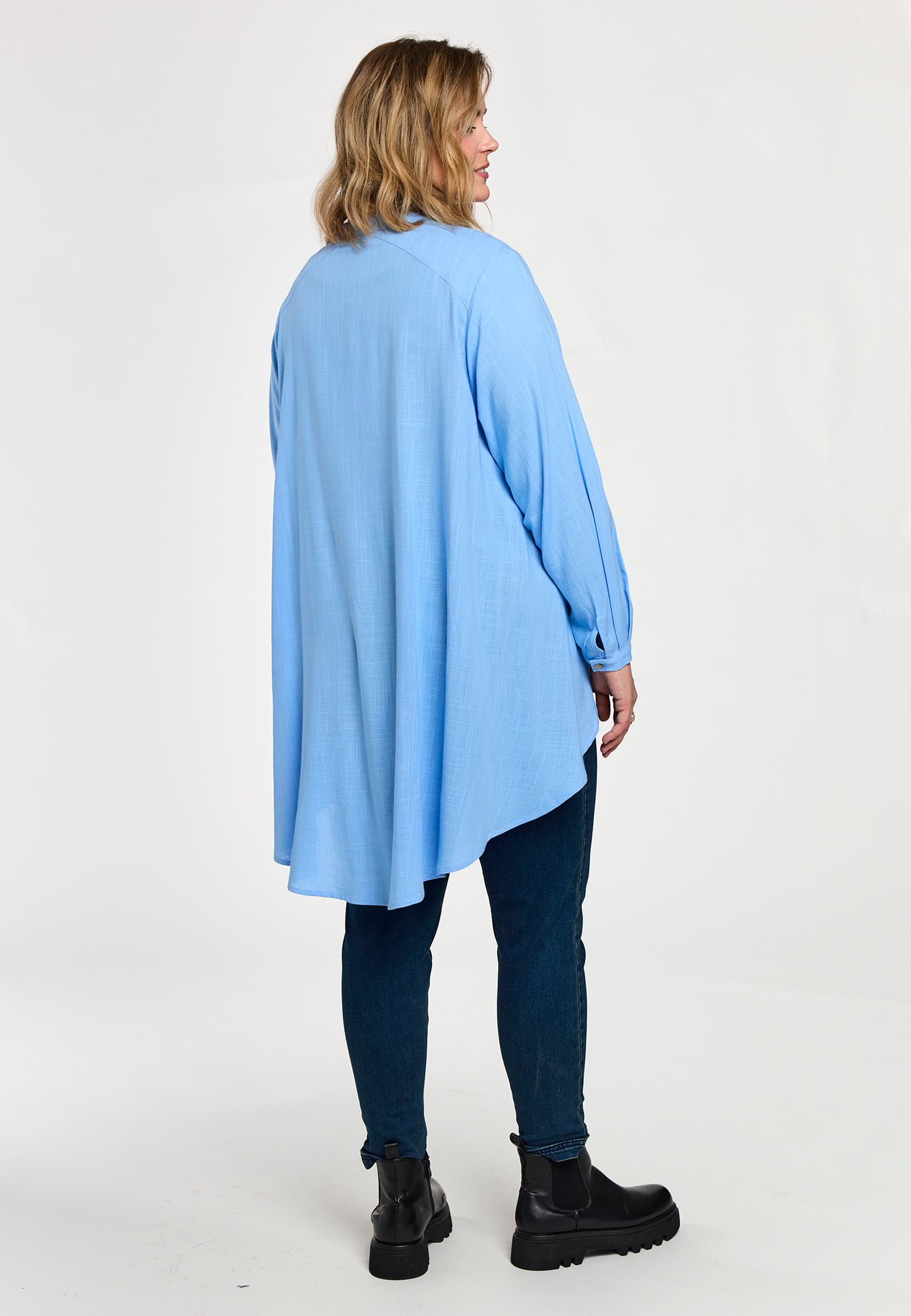 Ljusblå skjorta från Gozzip G261019