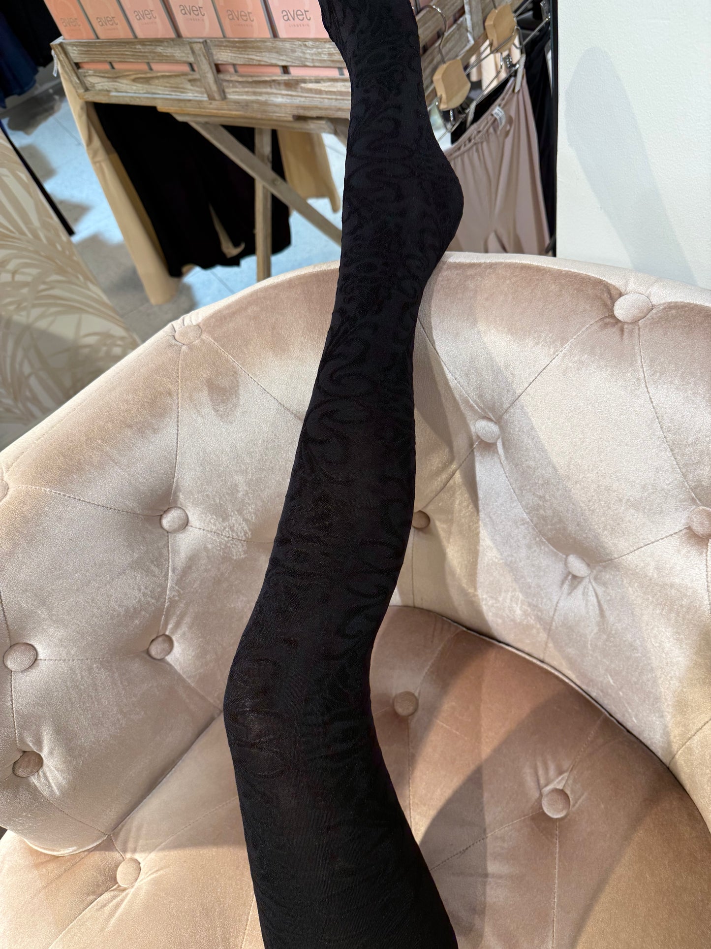 Svarta strumpbyxor med mönster 96384