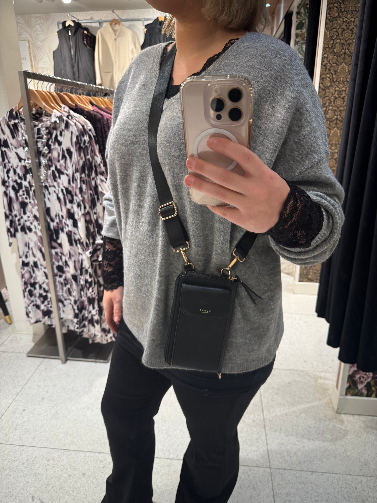 Mobil väska från Ulrika Of Sweden 35-8022