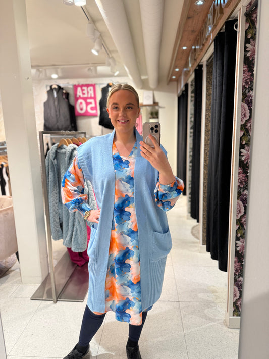 Ljusblå väst från Nr 1 By OX 62629