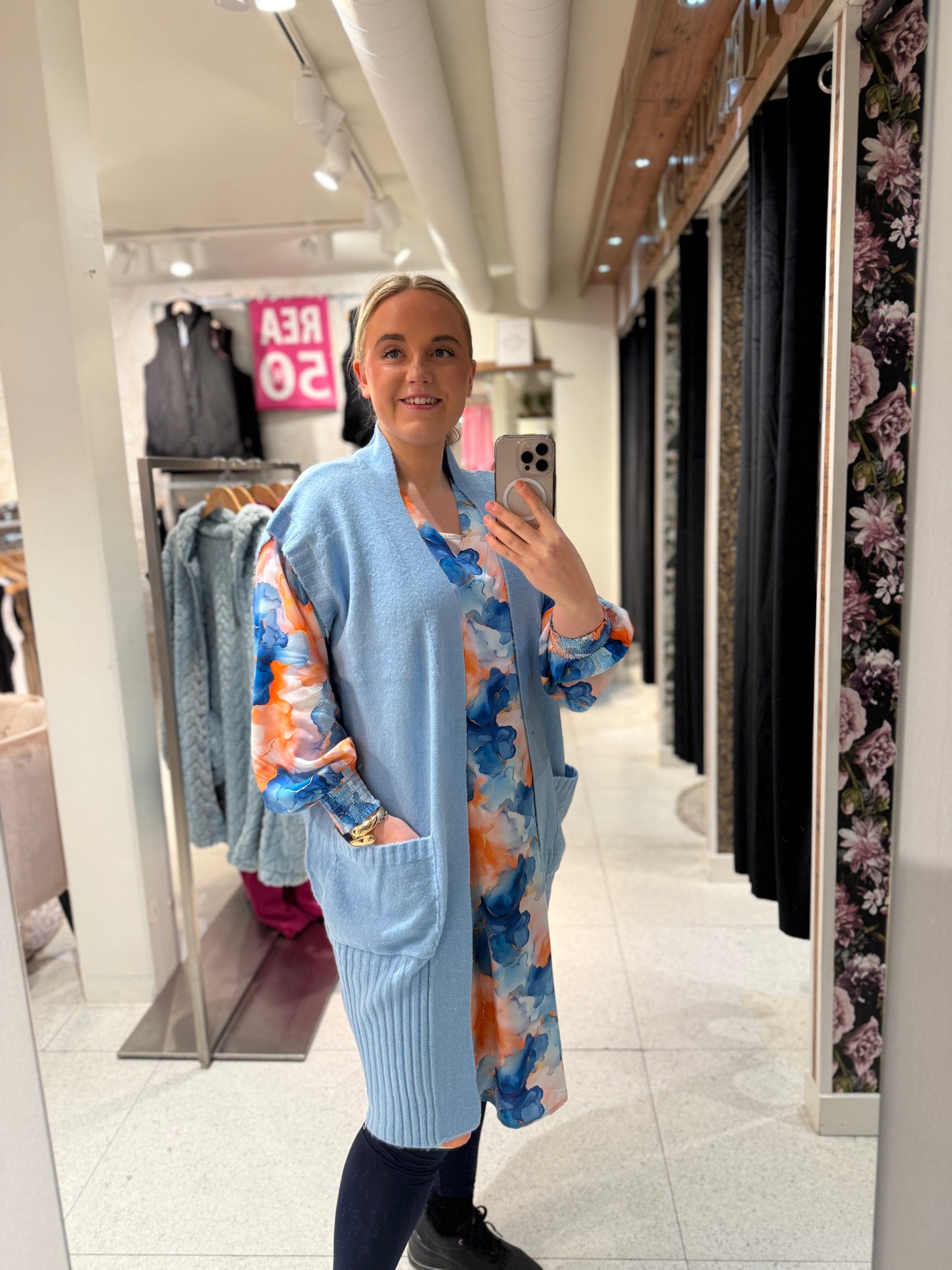 Ljusblå väst från Nr 1 By OX 62629