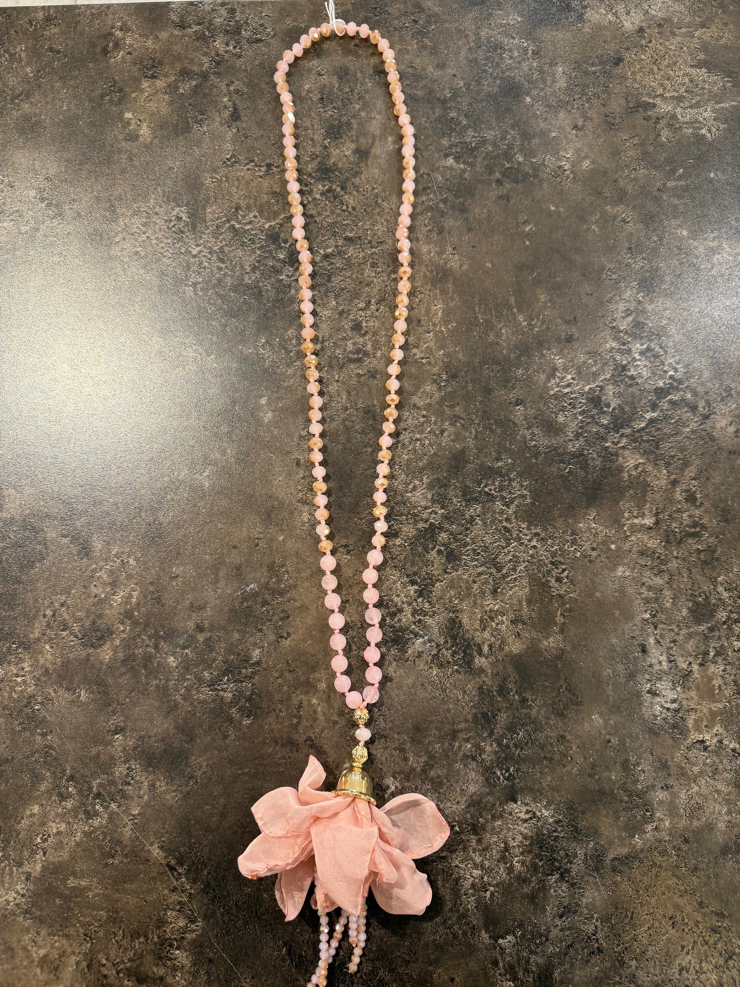 Långt halsband från By Olbers 2690