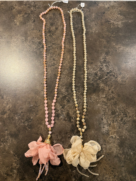 Långt halsband från By Olbers 2690