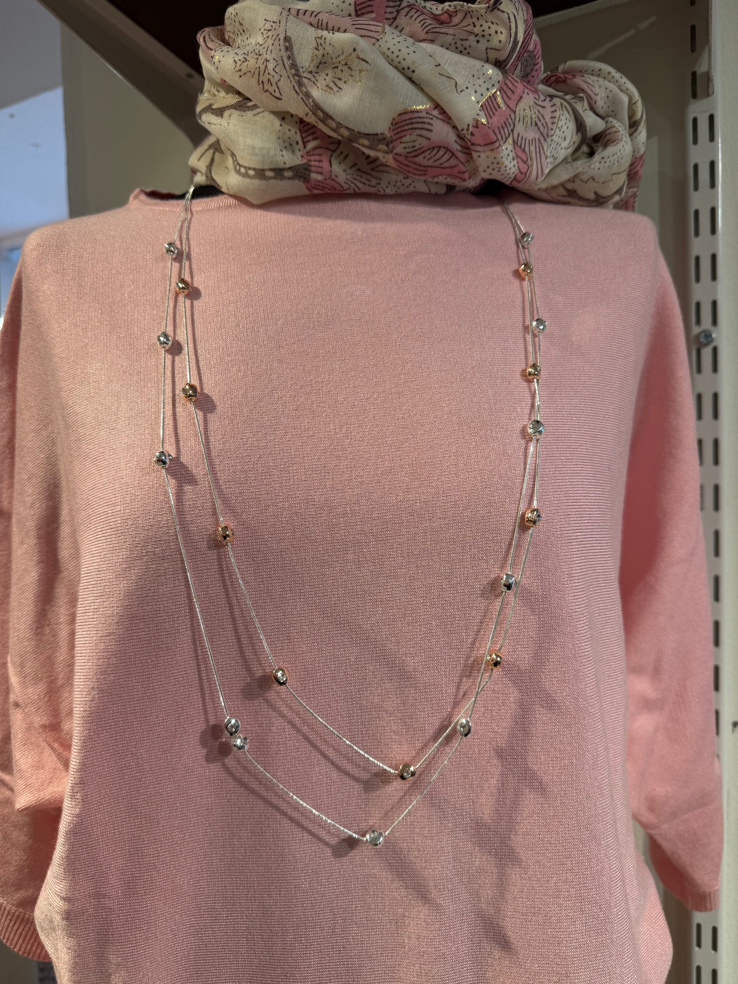 Långt halsband från Idar 621