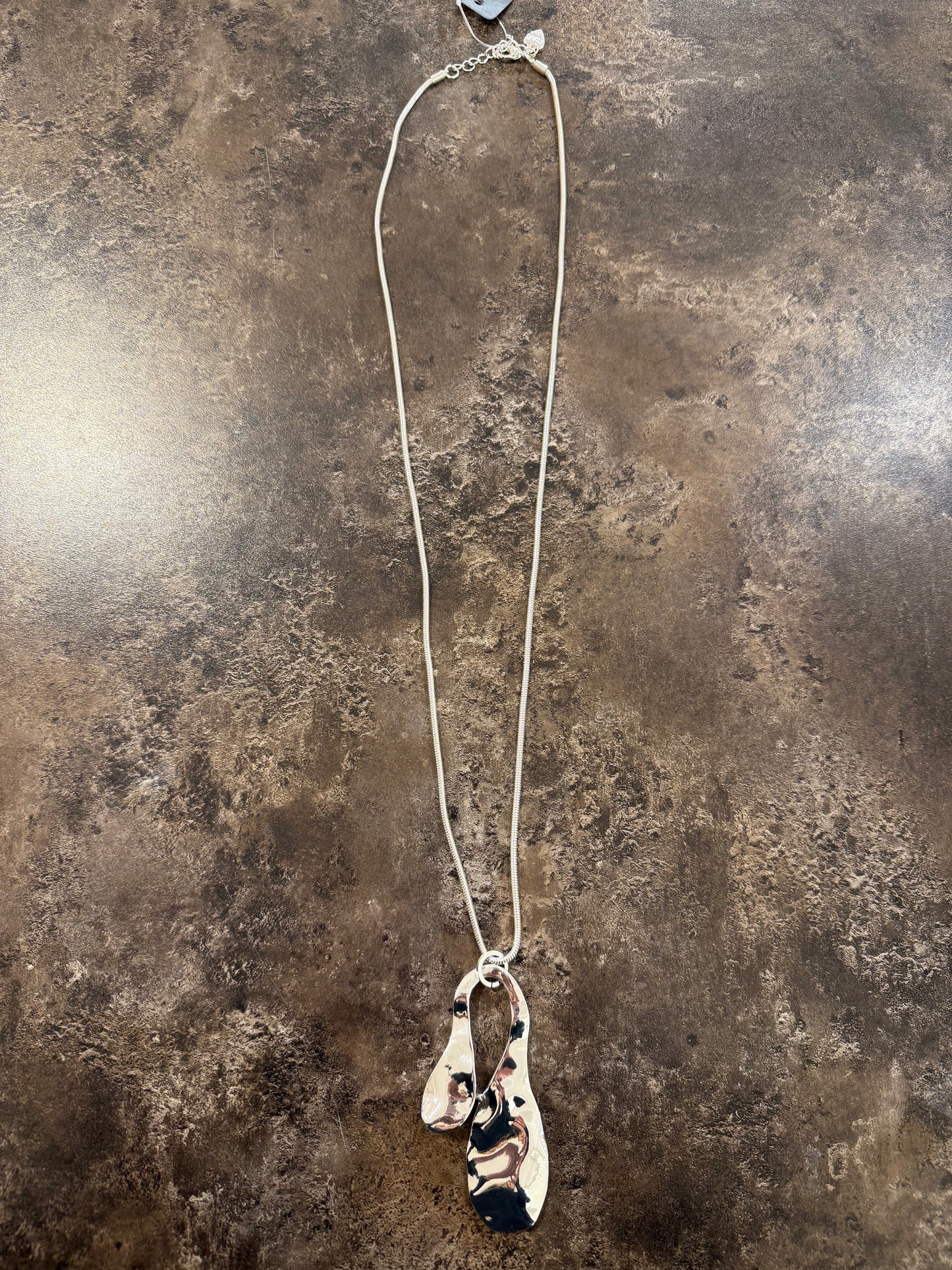 Långt halsband N425