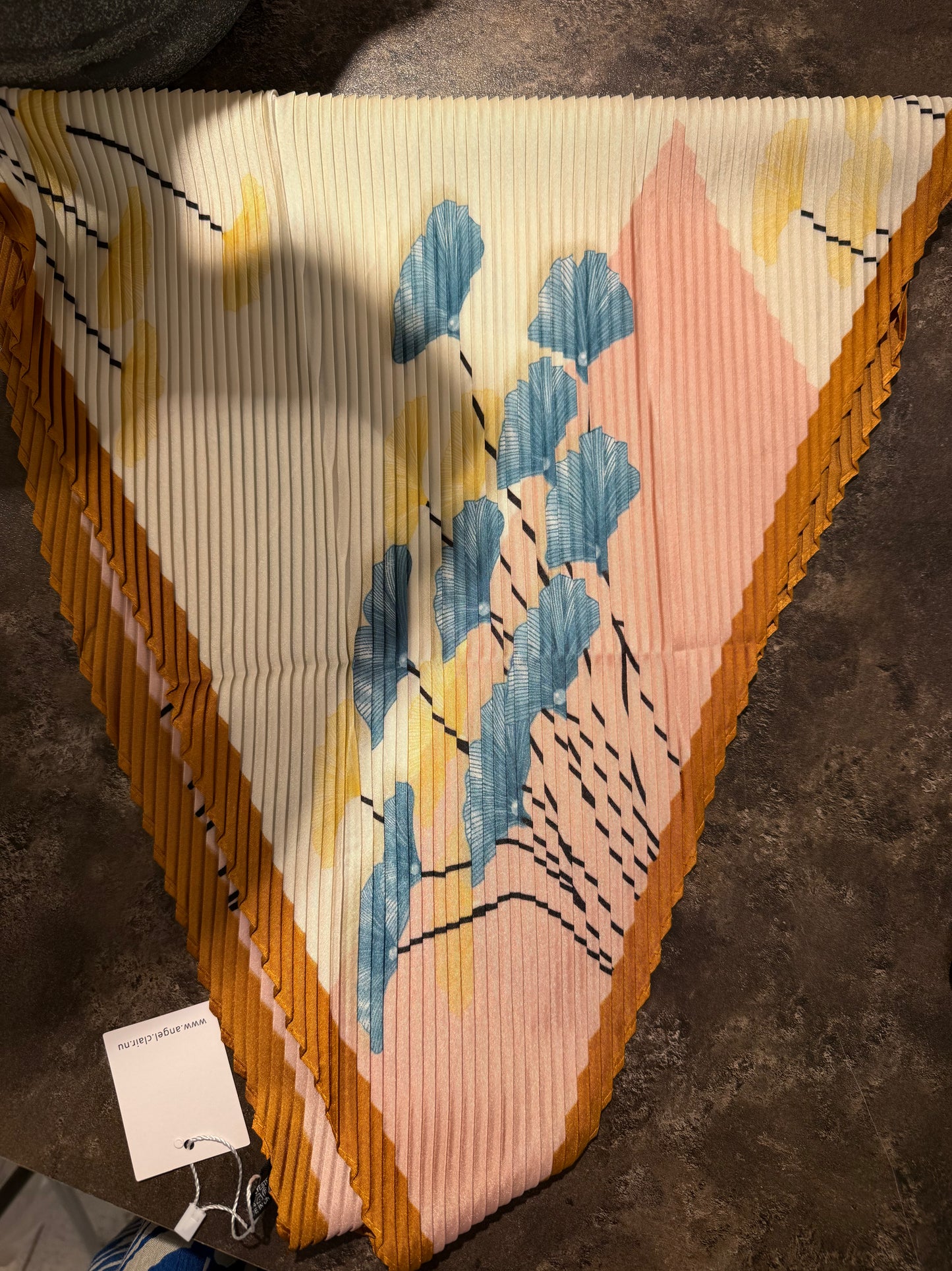 Plisserad scarf från Angels by Clair 2910