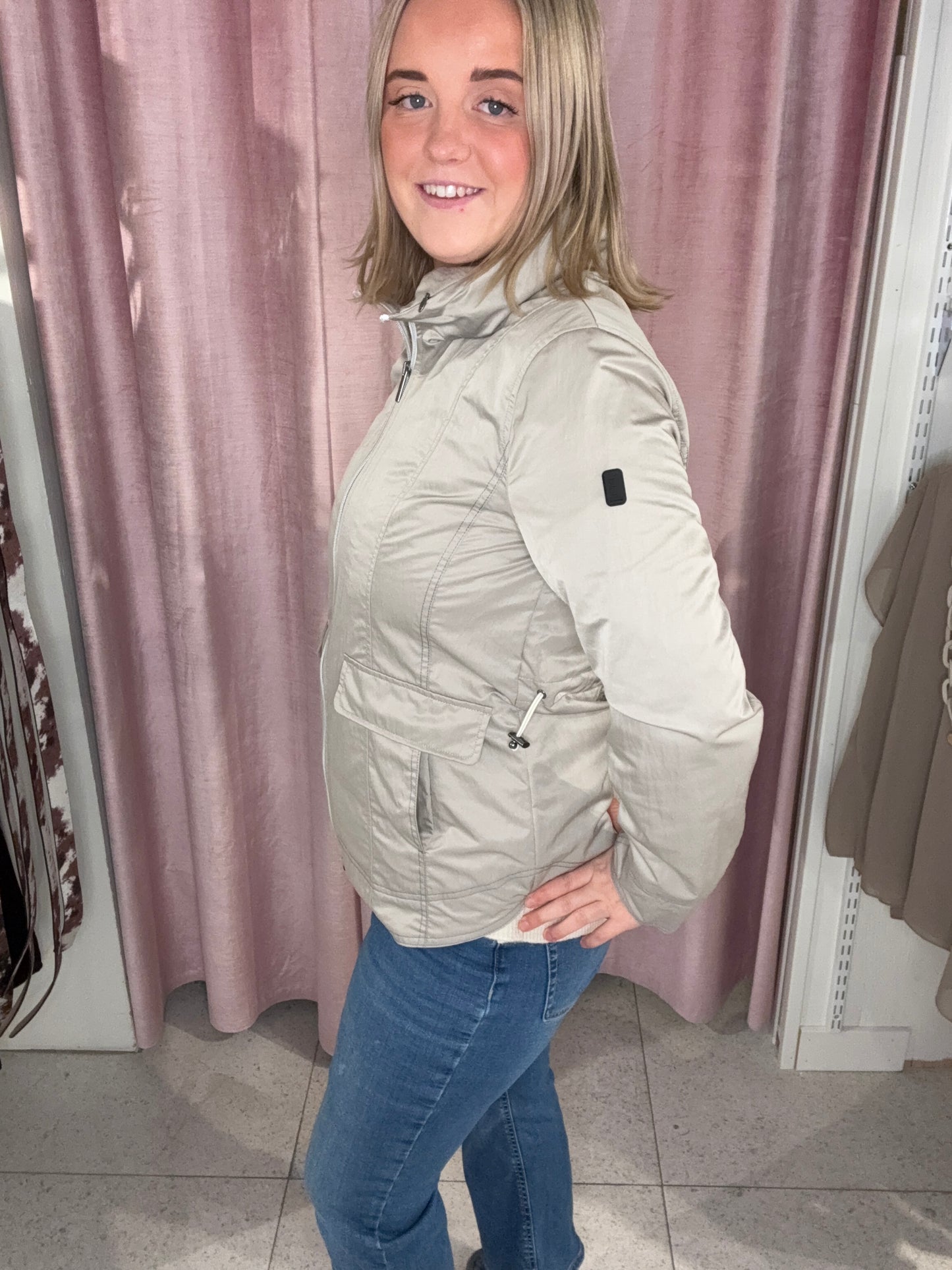 Vår jacka från Etage