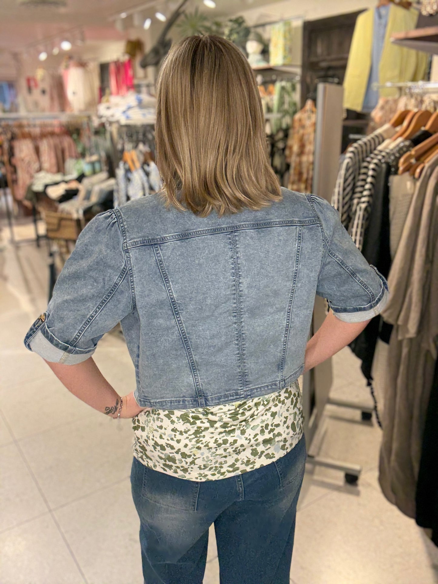 Kort jeans jacka från Yest Curve A006153