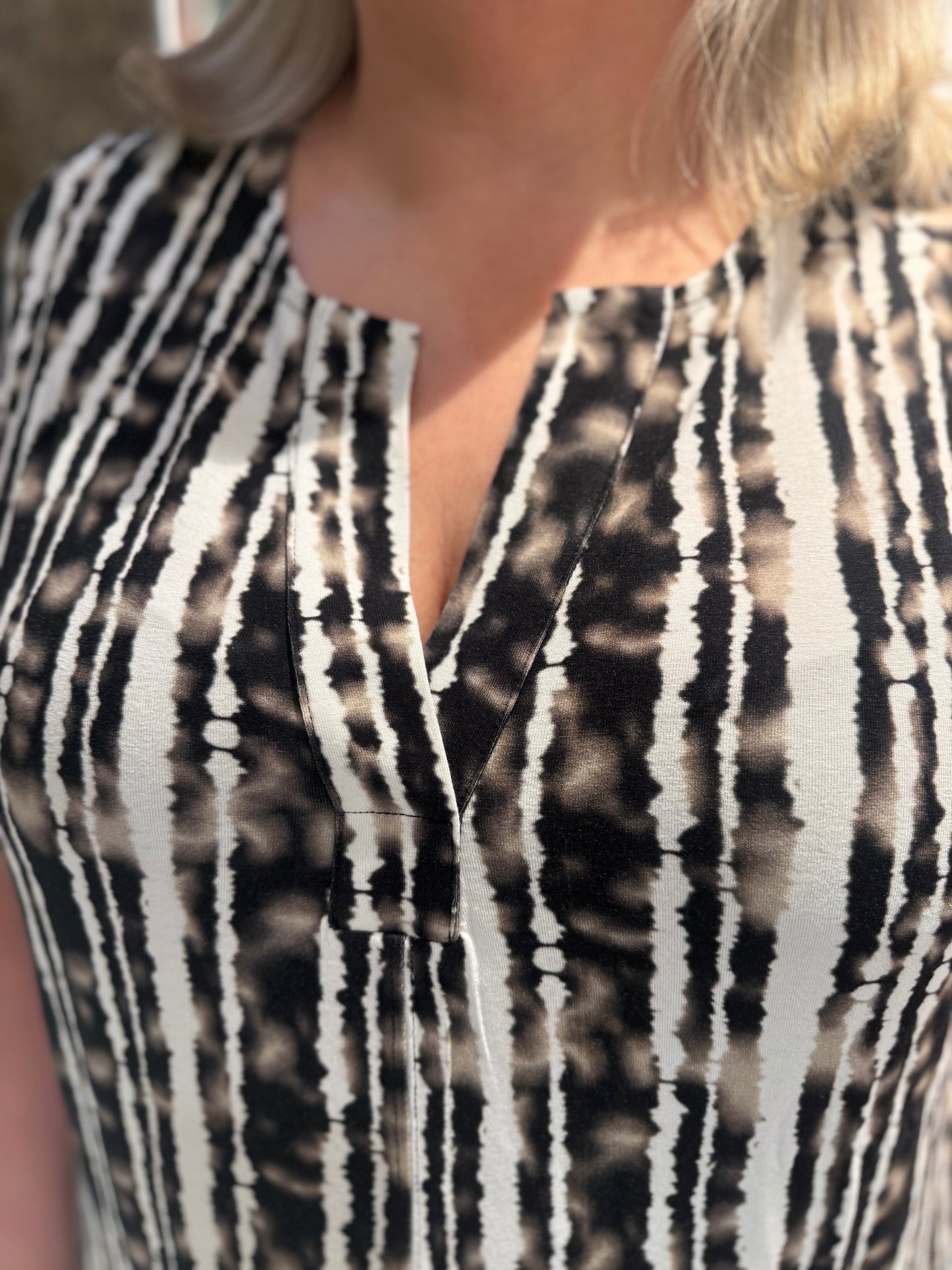 Mönstrad klänning från Ciso 220585