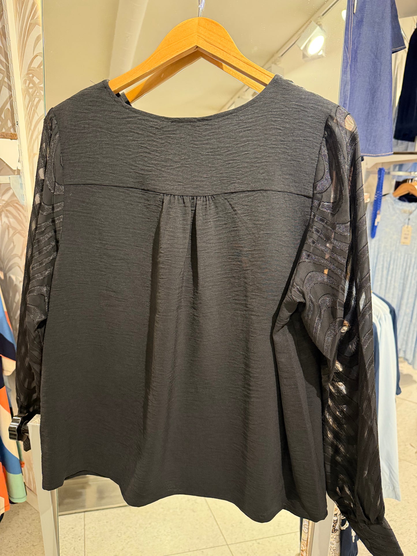 Festlig blus från Carmakoma 15381173