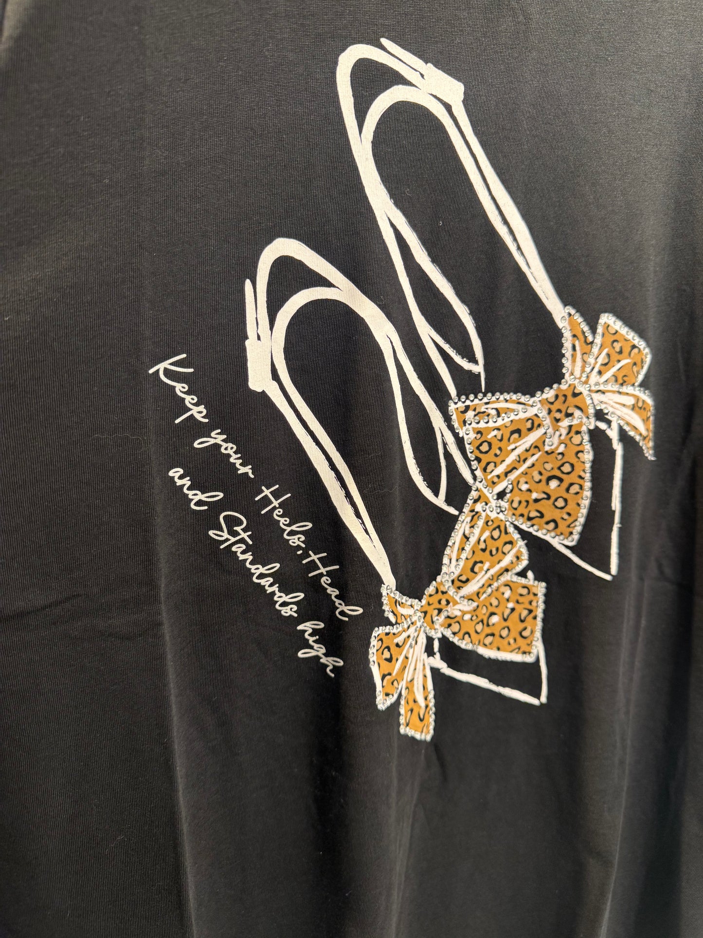 Tuff T-shirt från Carmakoma 15381052