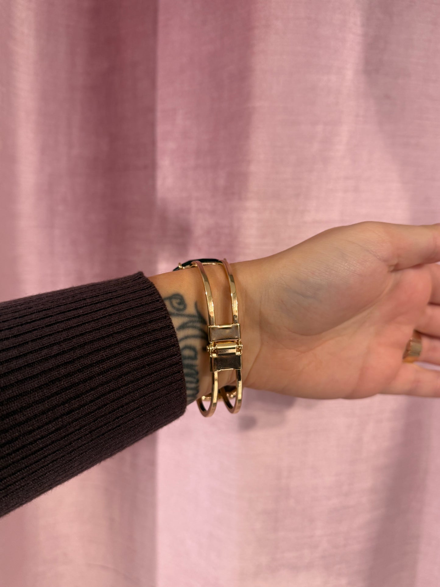 Armband från Moshi 14480