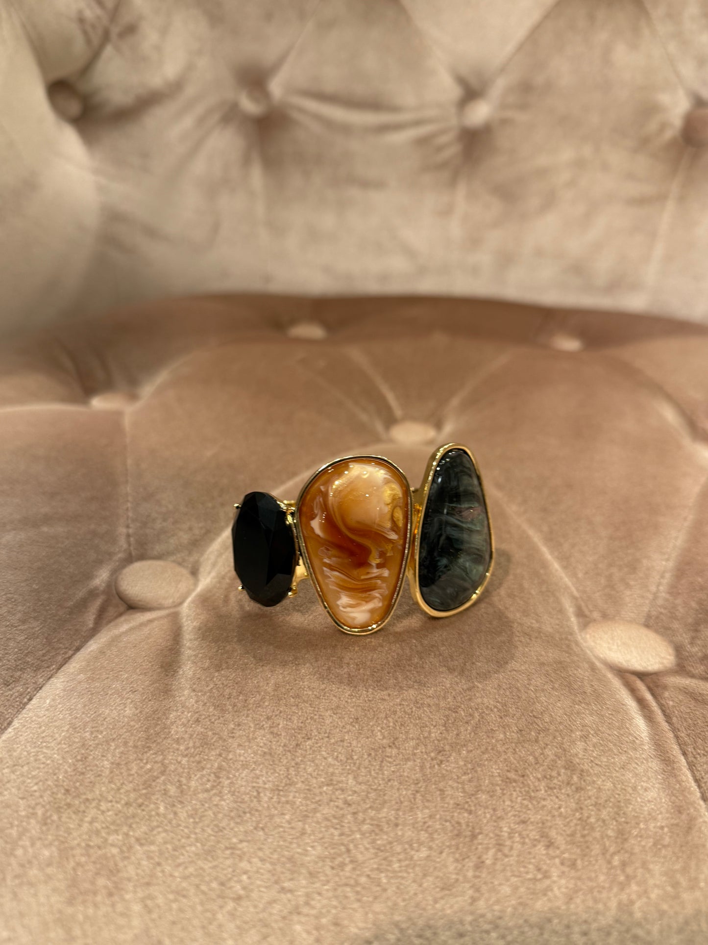 Armband från Moshi 14480