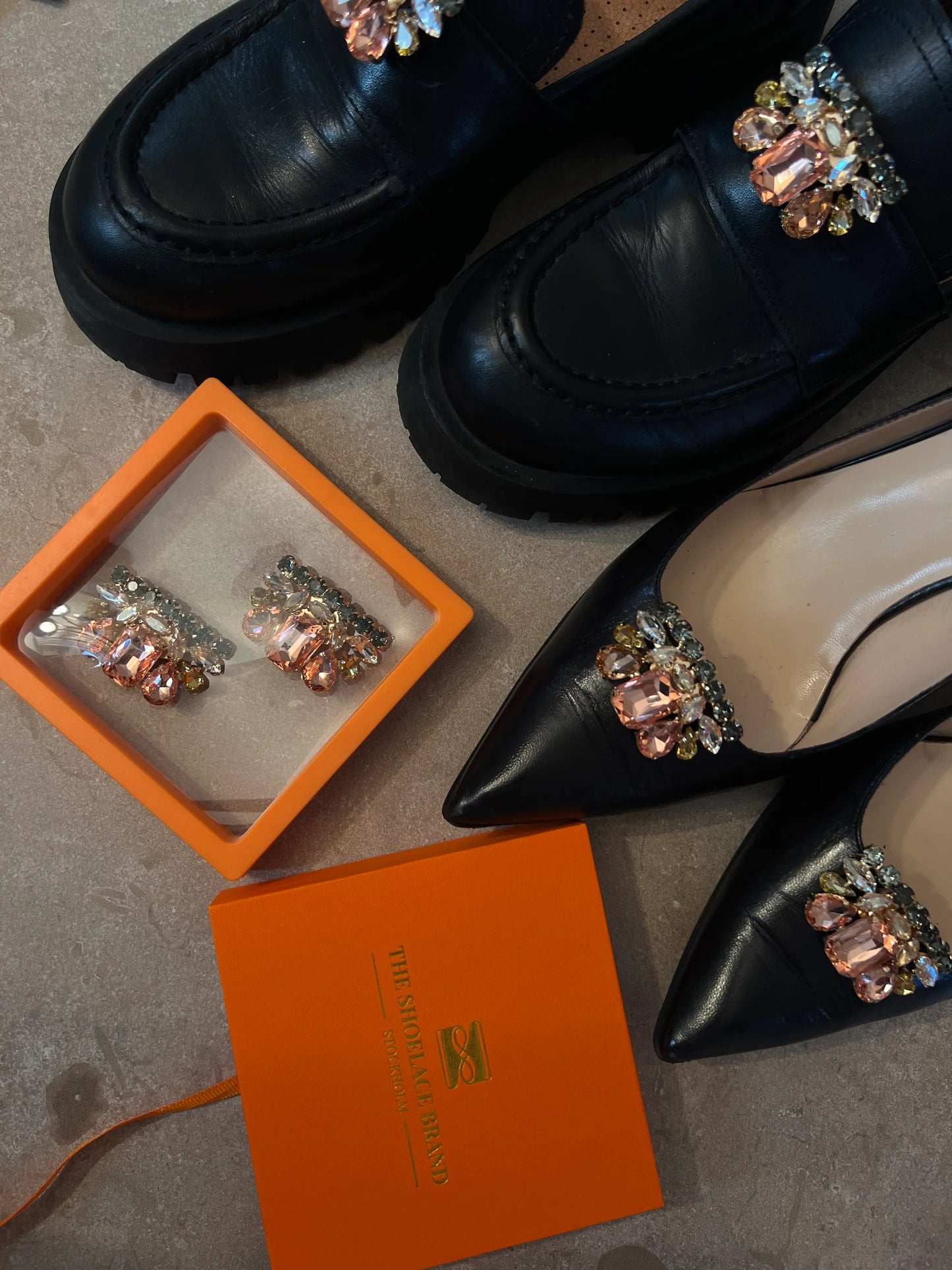 Skosmycke med diamanter 60.03