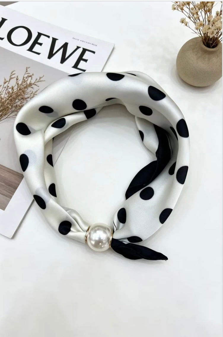 Scarf med magnet