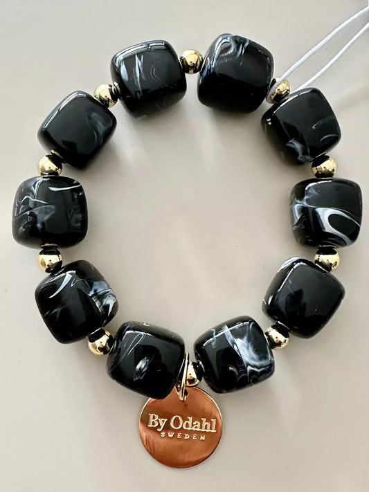 Svart armband från By Odahl A10-1